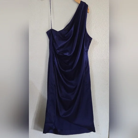 Banana Republic One Shoulder Navy Dress - Picture 3 of 9
